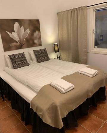 Maelaroe Hotell 에케로 외부 사진
