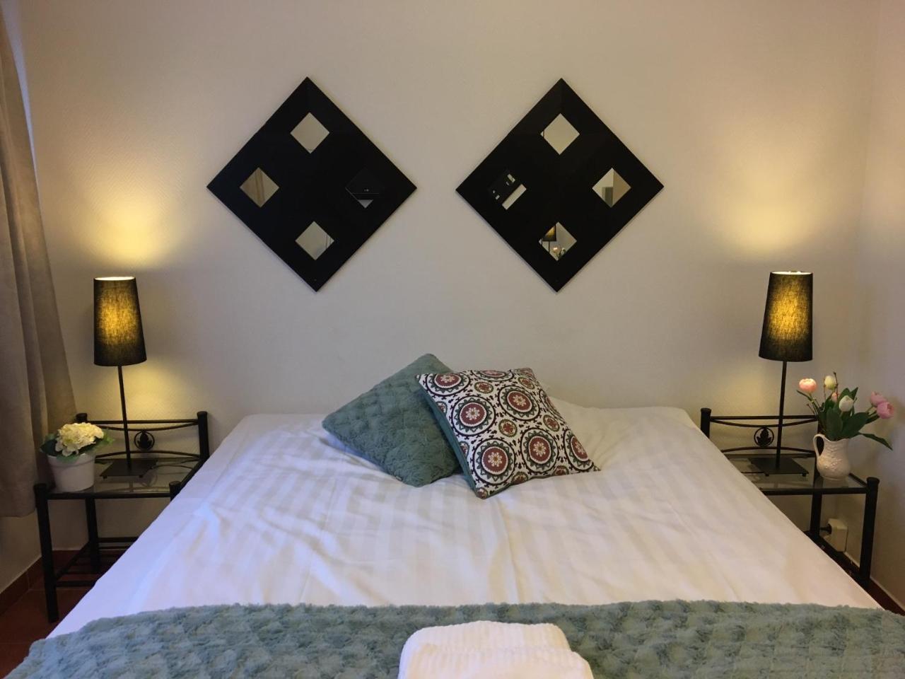 Maelaroe Hotell 에케로 외부 사진
